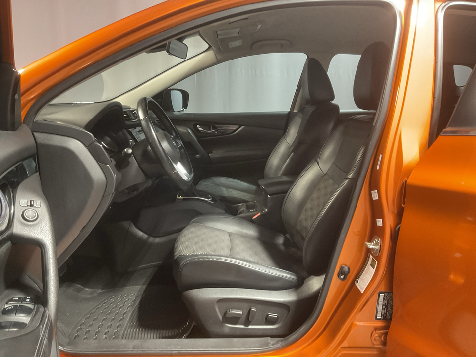 2022 Nissan Rogue Sport SV AWD