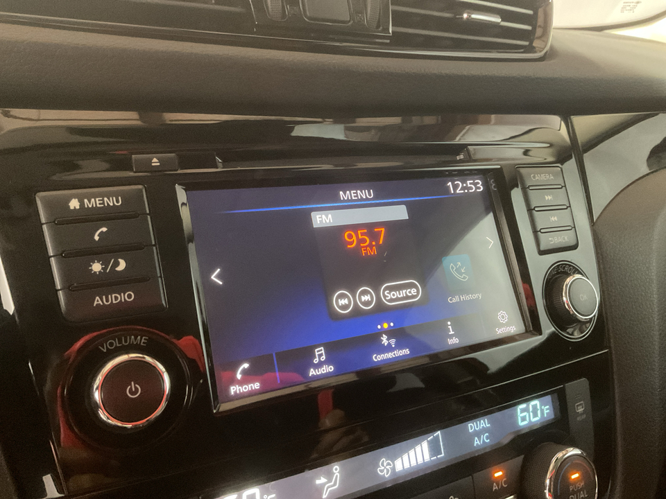 2022 Nissan Rogue Sport SV AWD
