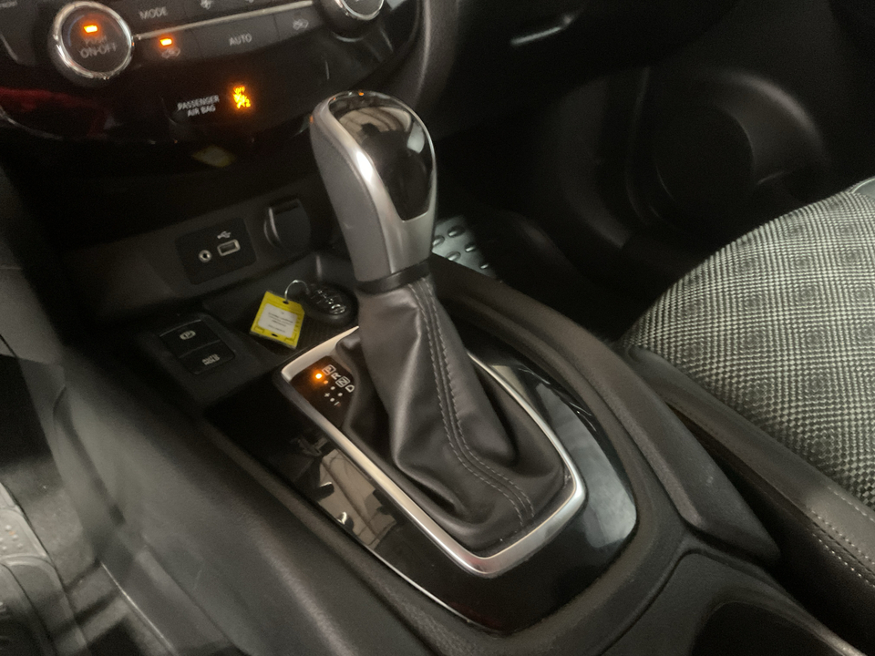 2022 Nissan Rogue Sport SV AWD