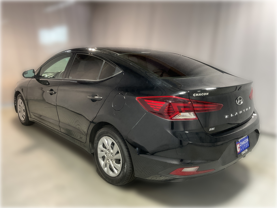 2019 Hyundai Elantra SE 6AT