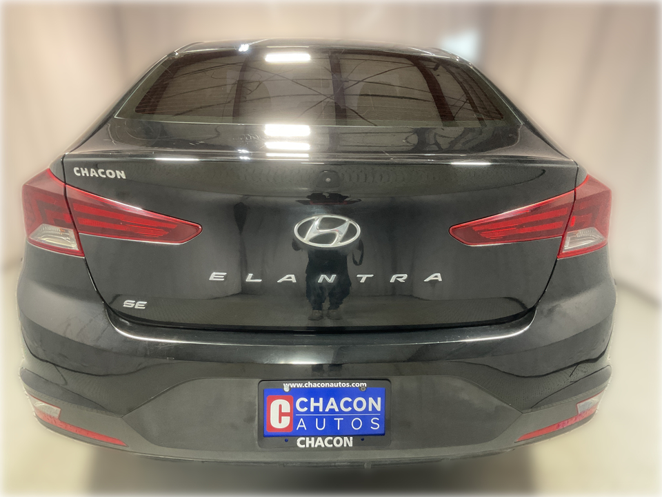 2019 Hyundai Elantra SE 6AT