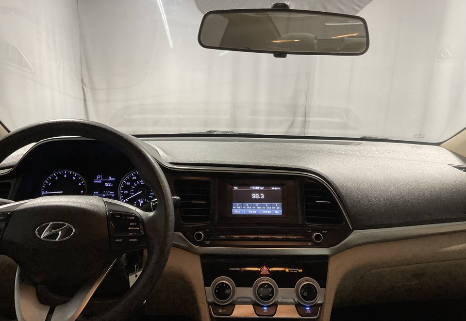 2019 Hyundai Elantra SE 6AT