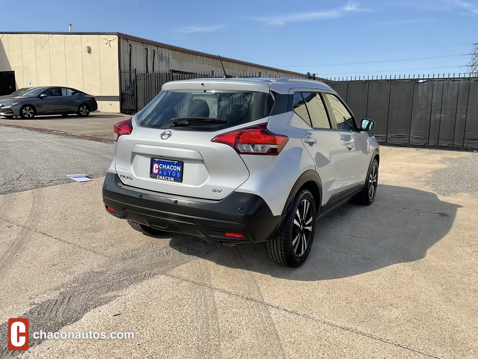 2020 Nissan Kicks SV