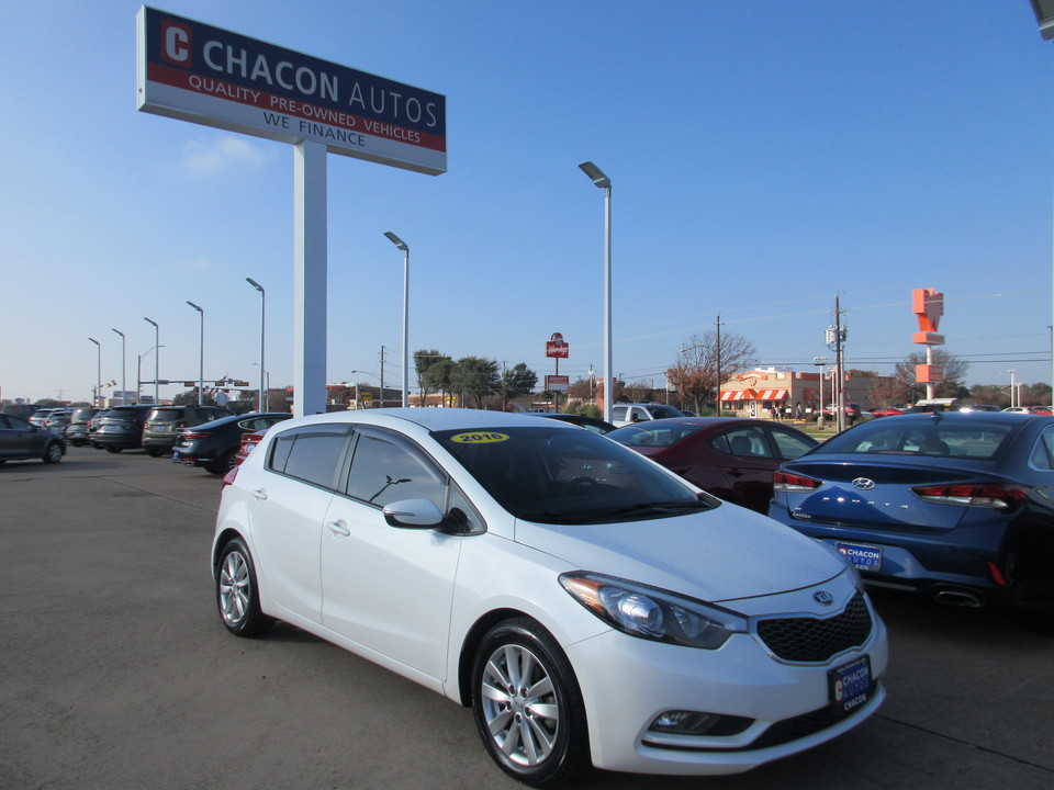 2016 Kia Forte 5-Door EX