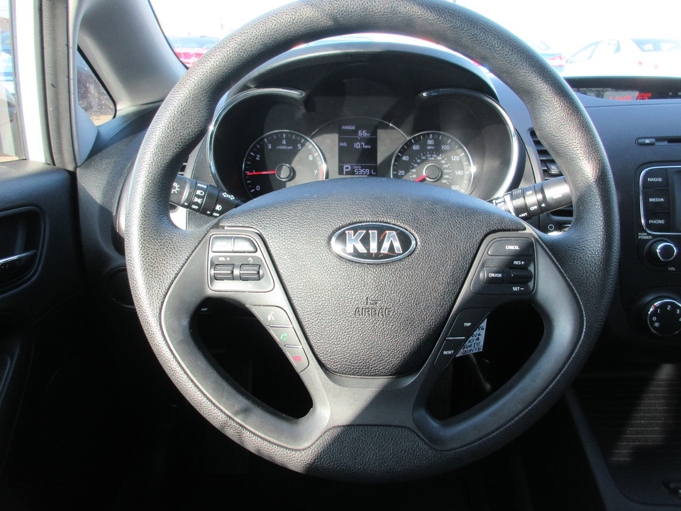 2016 Kia Forte 5-Door EX