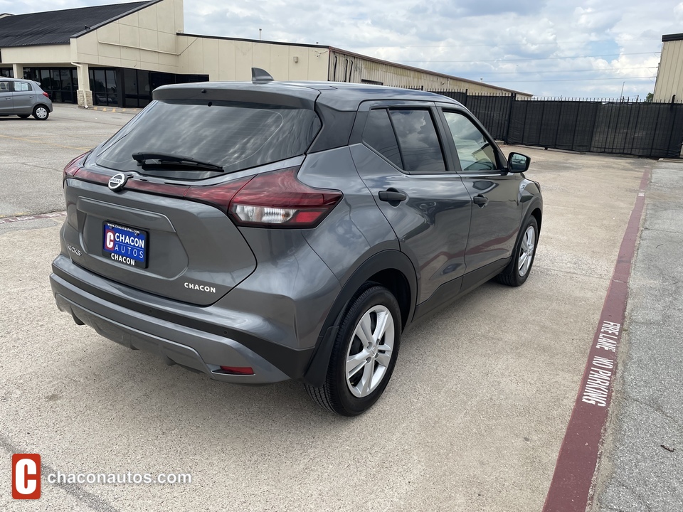 2021 Nissan Kicks S