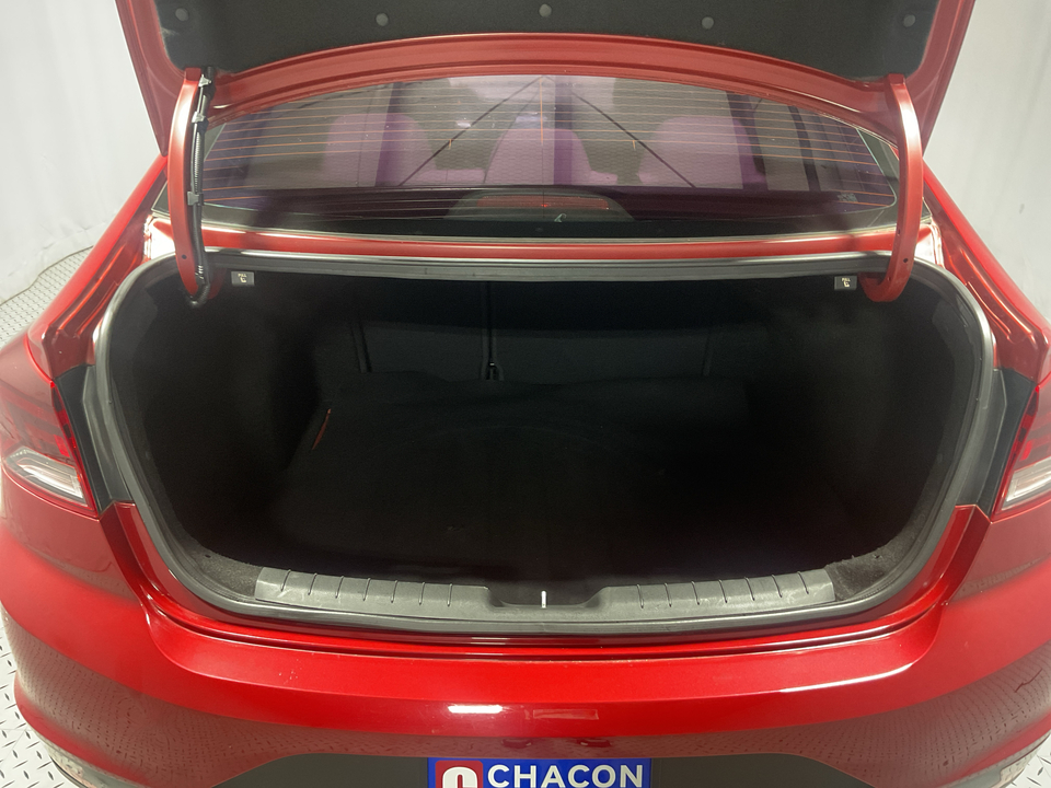 2019 Hyundai Elantra SE 6AT