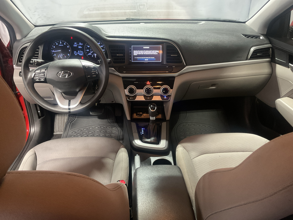 2019 Hyundai Elantra SE 6AT