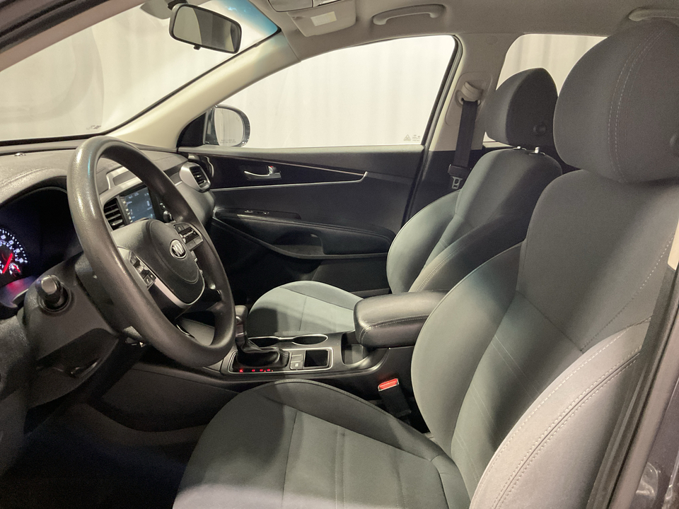 2019 Kia Sorento LX V6 2WD