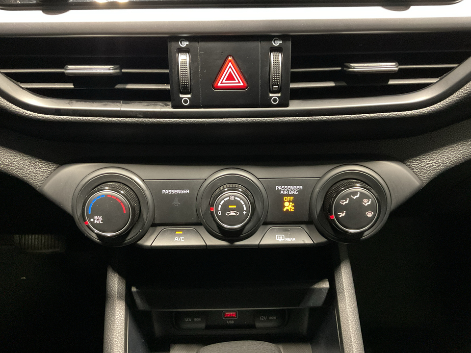 2022 Kia Forte FE