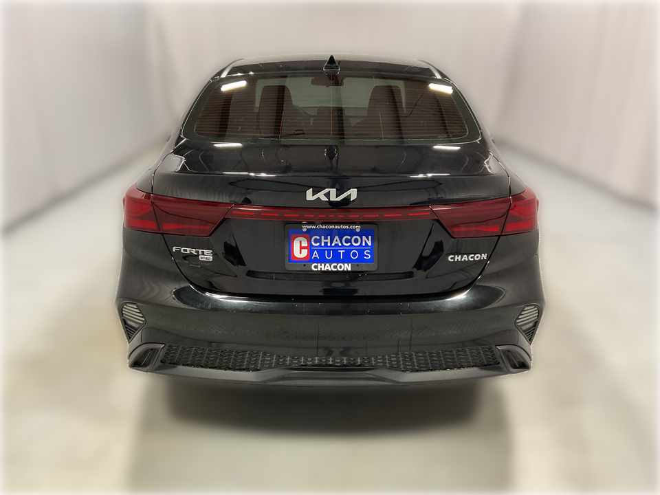 2022 Kia Forte FE