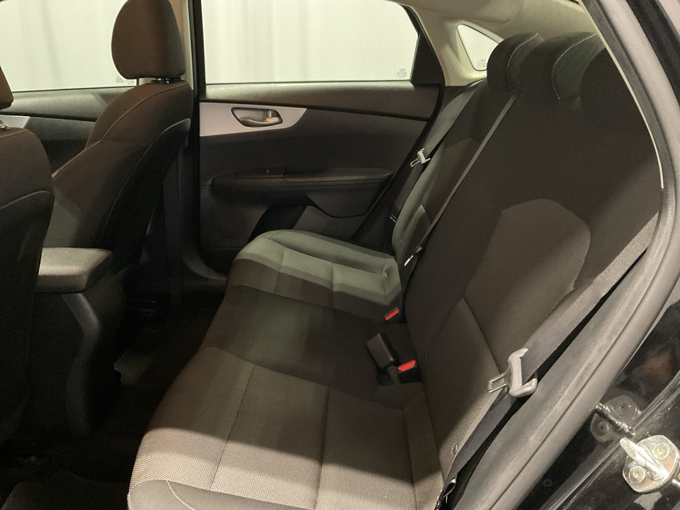 2022 Kia Forte FE
