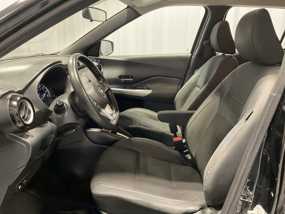 2019 Nissan Kicks SV