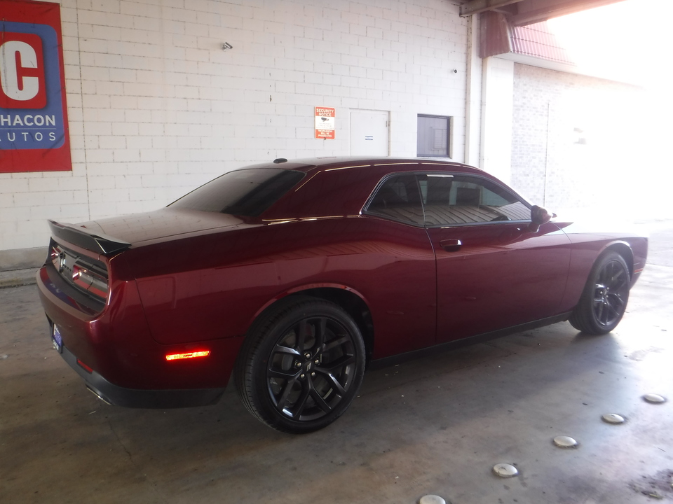 2021 Dodge Challenger SXT