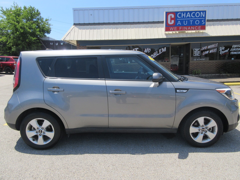 2017 Kia Soul Base 6A