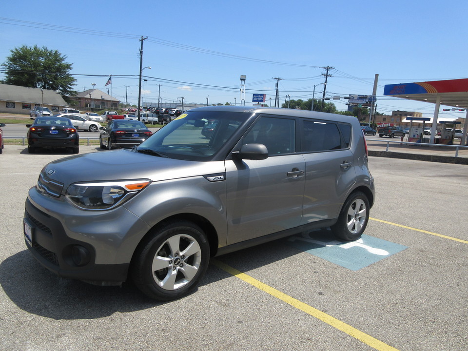 2017 Kia Soul Base 6A