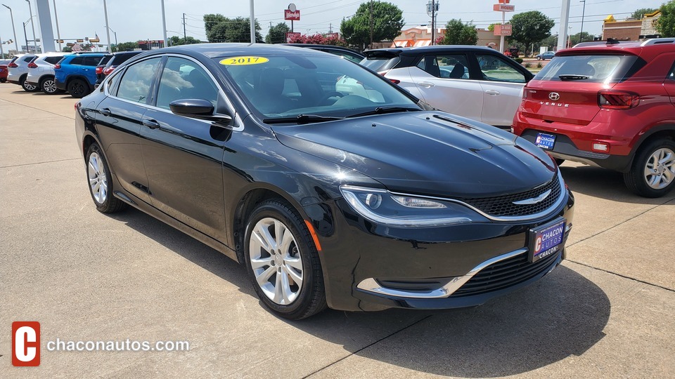 2017 Chrysler 200 Limited Platinum