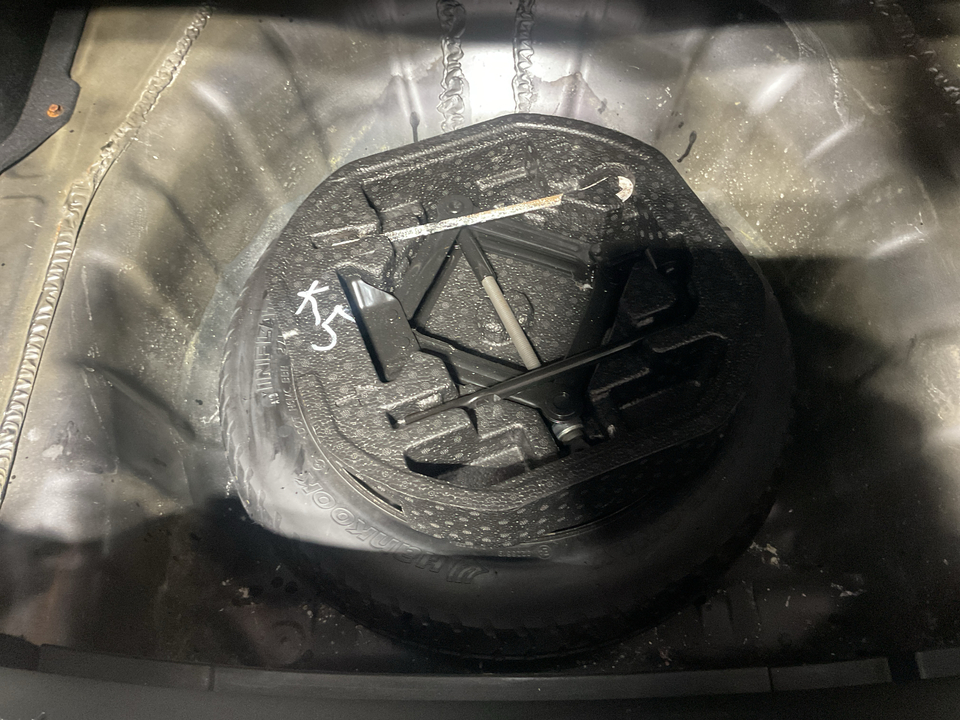 2020 Hyundai Elantra SE 6AT