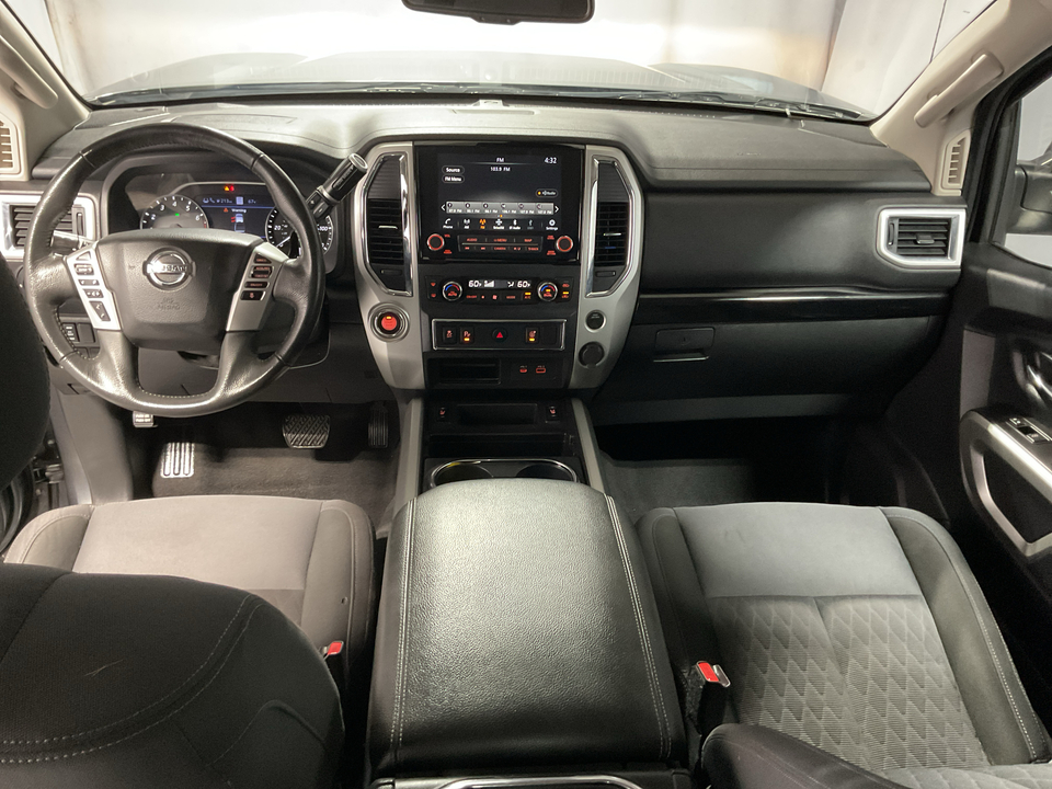 2021 Nissan Titan SV Crew Cab 2WD