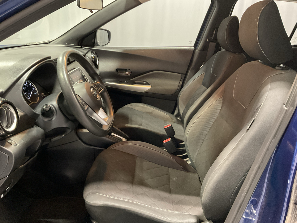 2019 Nissan Kicks SV