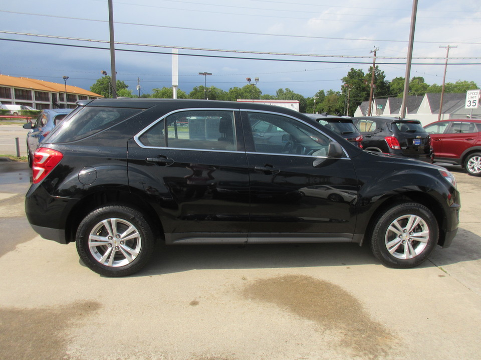 2017 Chevrolet Equinox LS 2WD