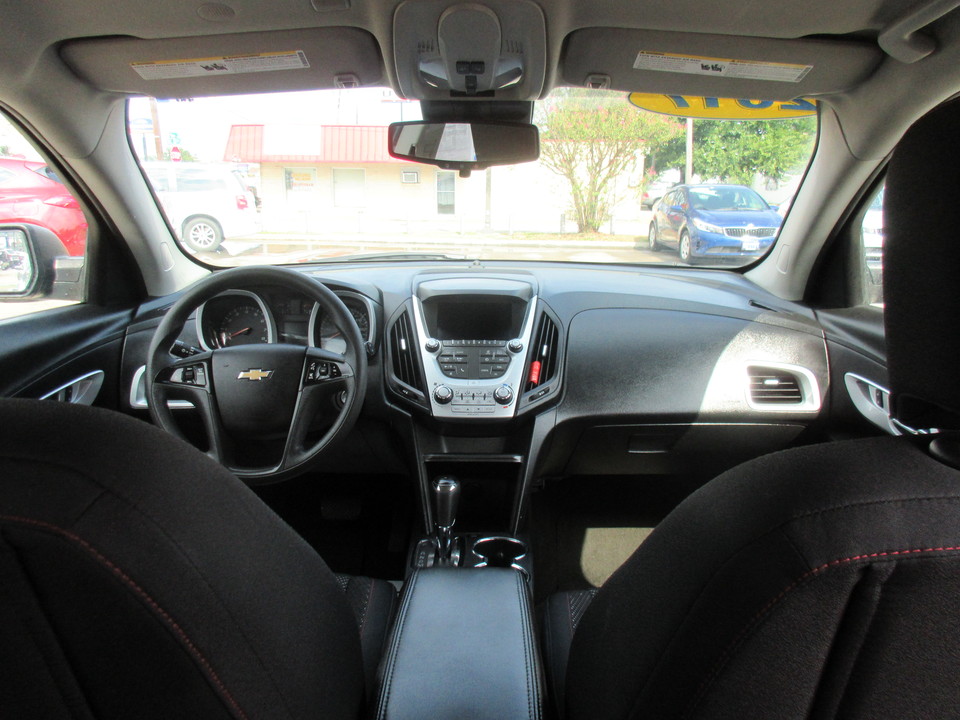 2017 Chevrolet Equinox LS 2WD