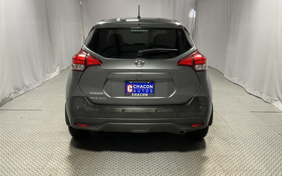 2020 Nissan Kicks S