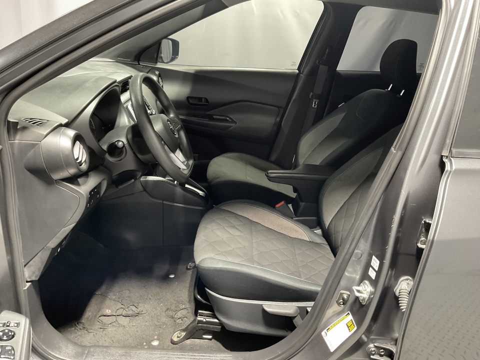 2020 Nissan Kicks S