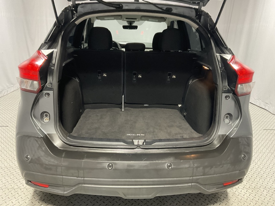 2020 Nissan Kicks S