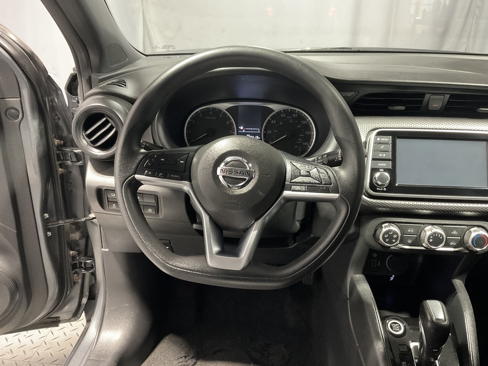 2020 Nissan Kicks S
