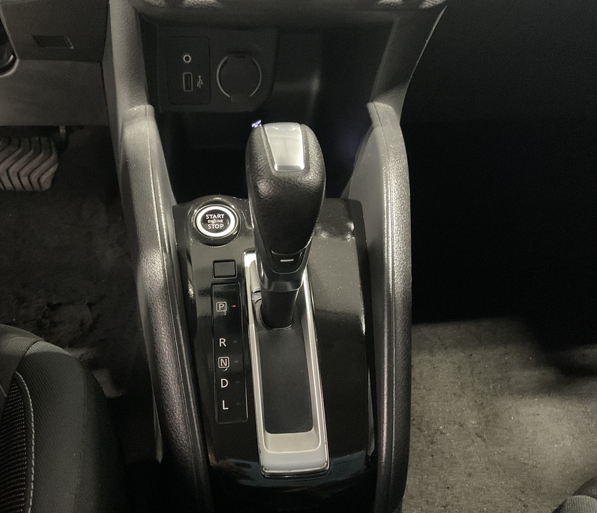2020 Nissan Kicks S