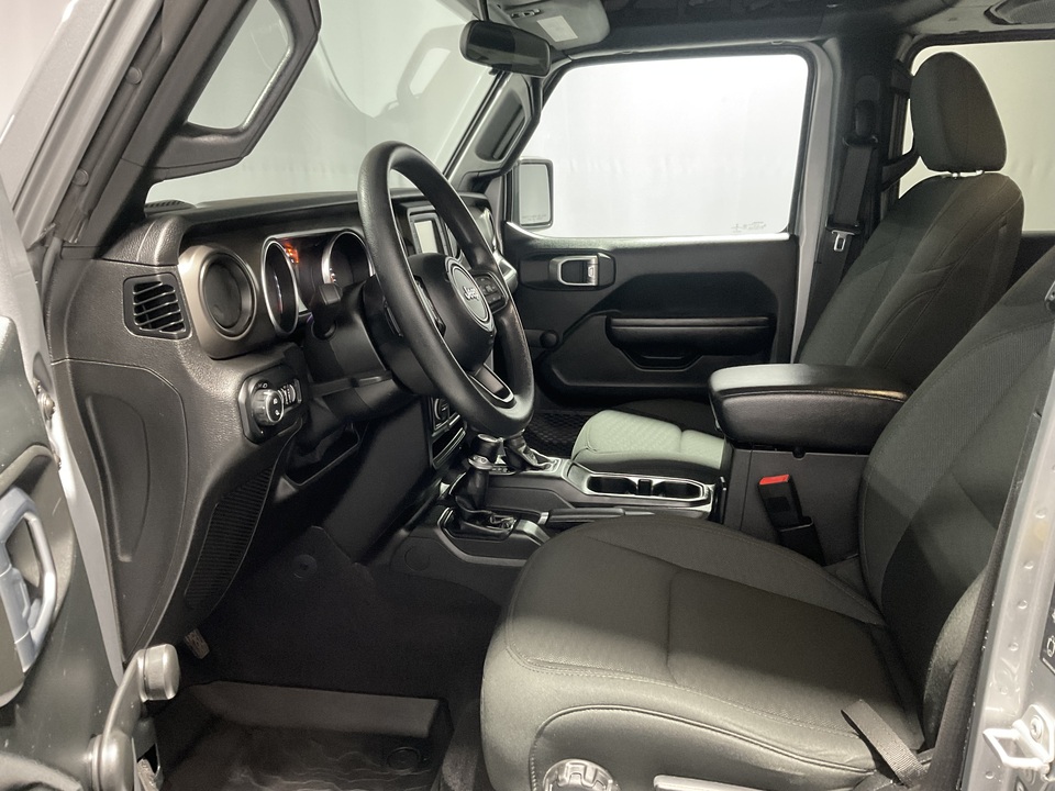 2021 Jeep Gladiator Sport