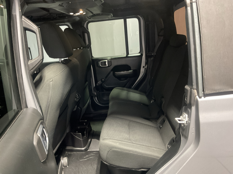 2021 Jeep Gladiator Sport