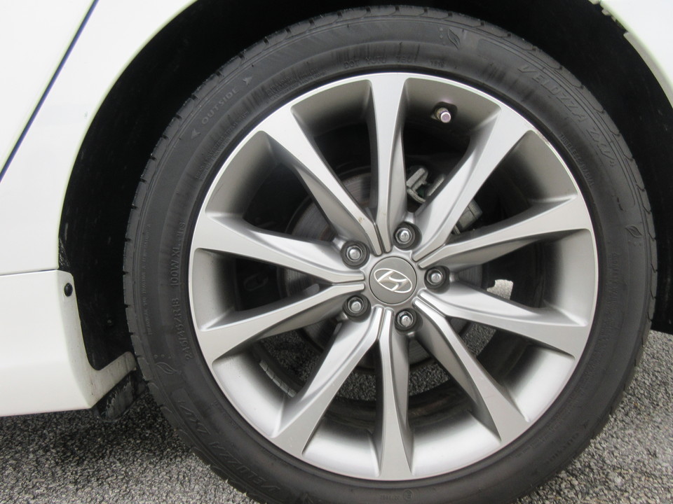 2016 Hyundai Azera Base