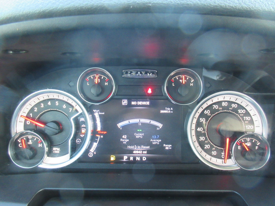 2017 Ram 1500 SLT Crew Cab SWB 2WD