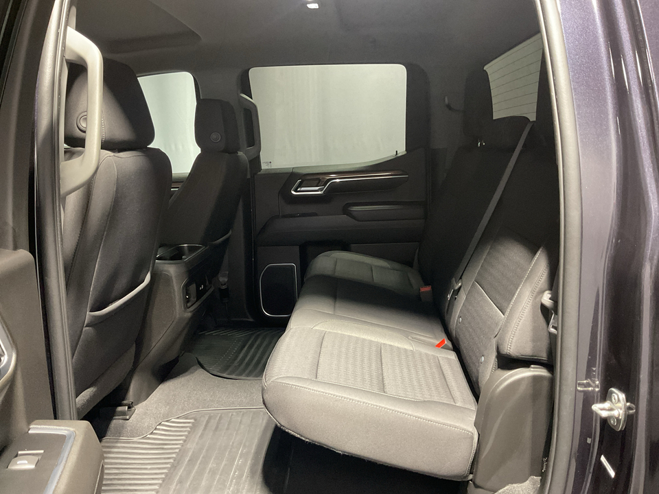 2022 Chevrolet Silverado 1500 RST Crew Cab 2WD