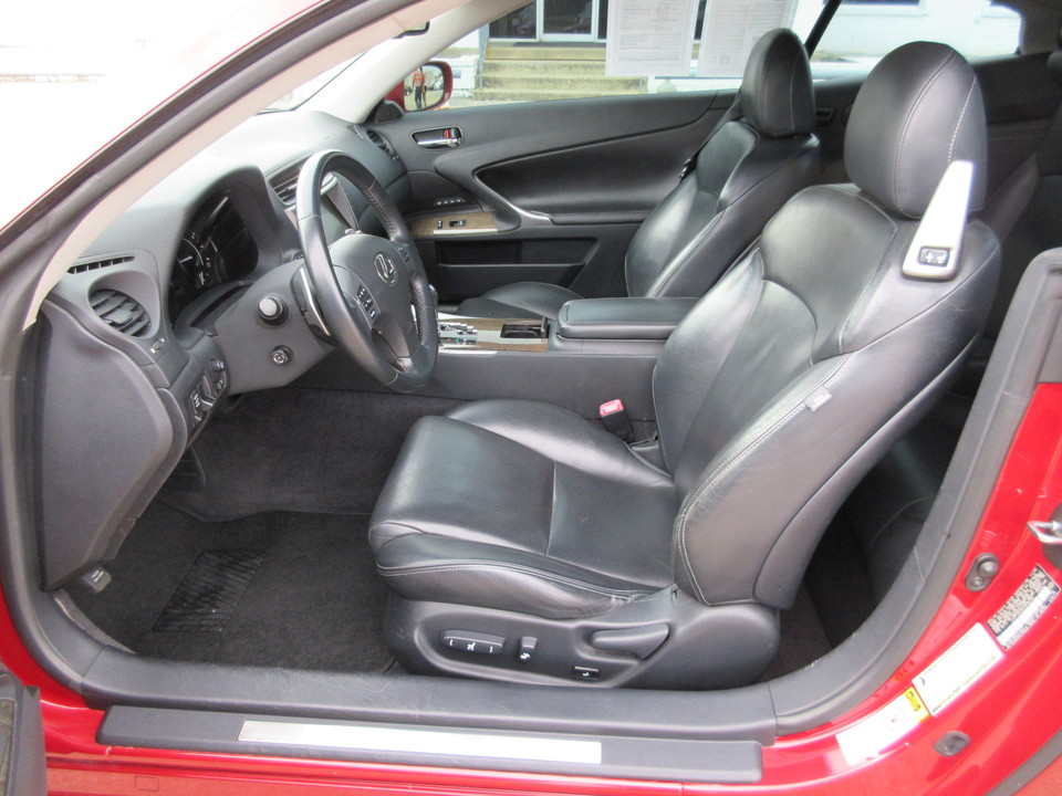 2010 Lexus IS C IS 250C