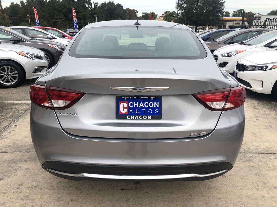 2017 Chrysler 200 Limited Platinum
