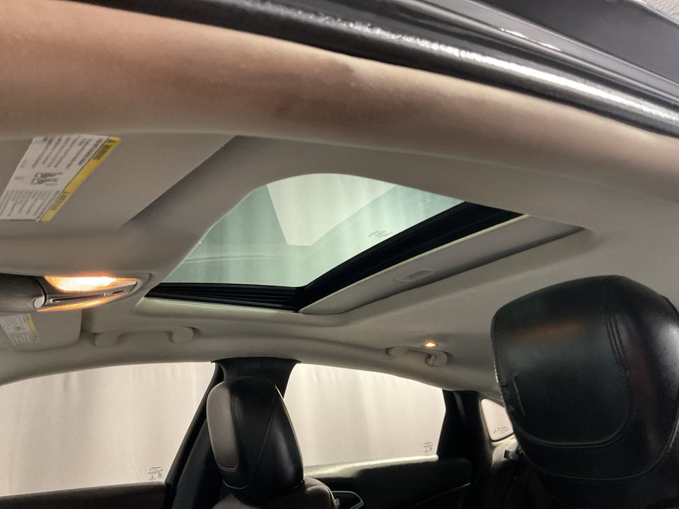 2017 Chrysler 200 Limited