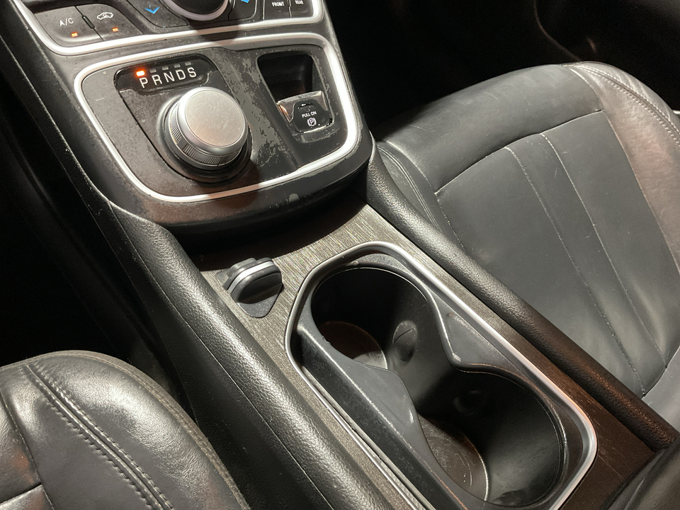 2017 Chrysler 200 Limited