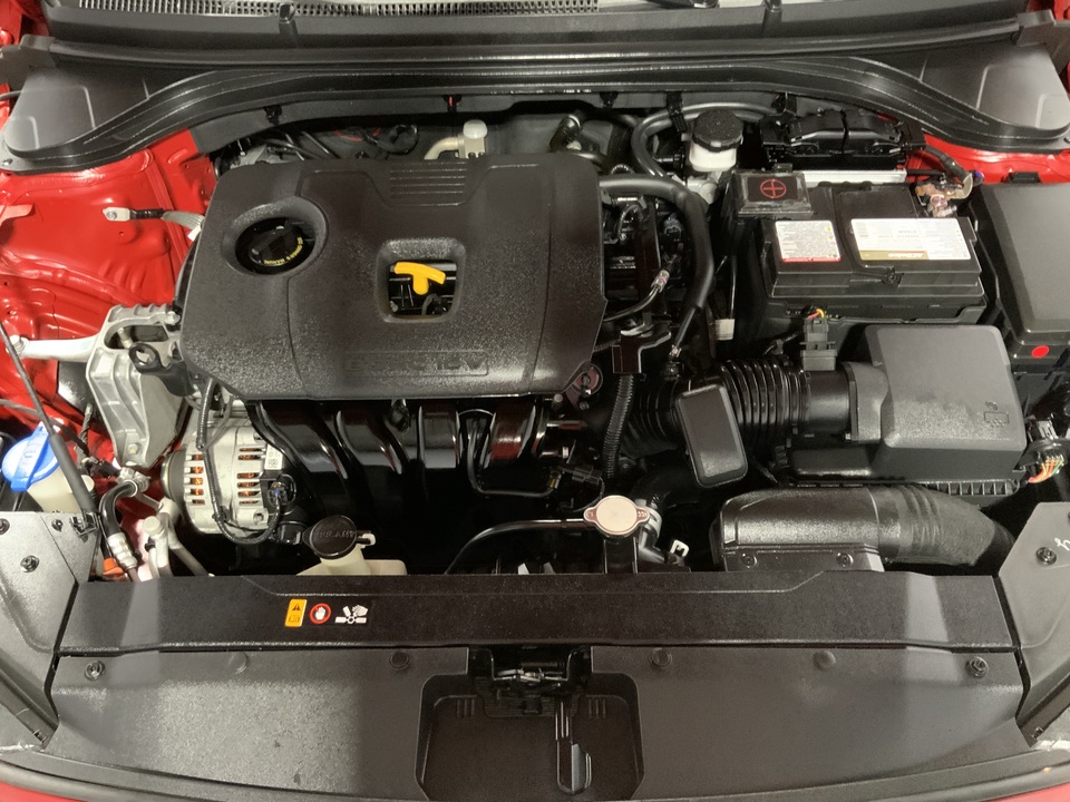 2020 Hyundai Elantra SE 6AT