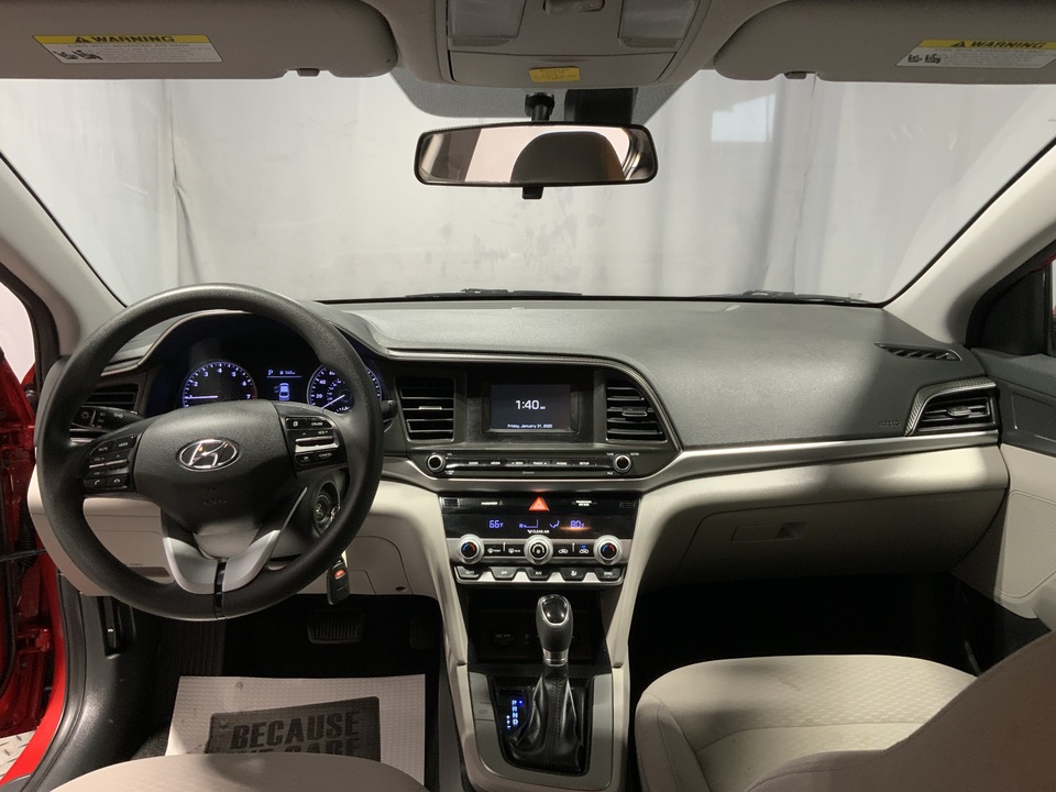 2020 Hyundai Elantra SE 6AT