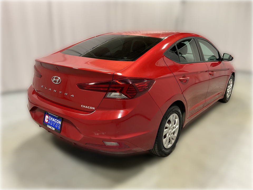 2020 Hyundai Elantra SE 6AT
