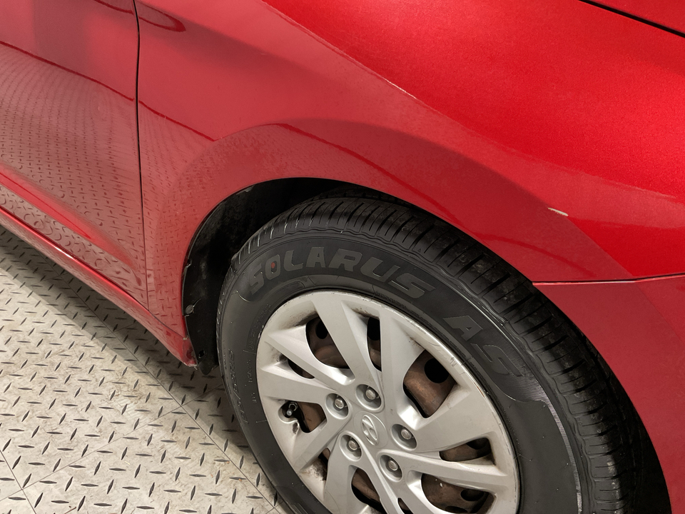 2020 Hyundai Elantra SE 6AT