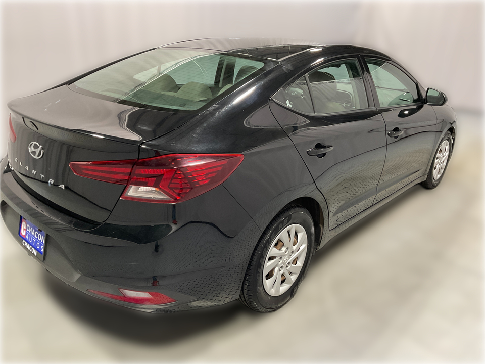 2020 Hyundai Elantra SE 6AT