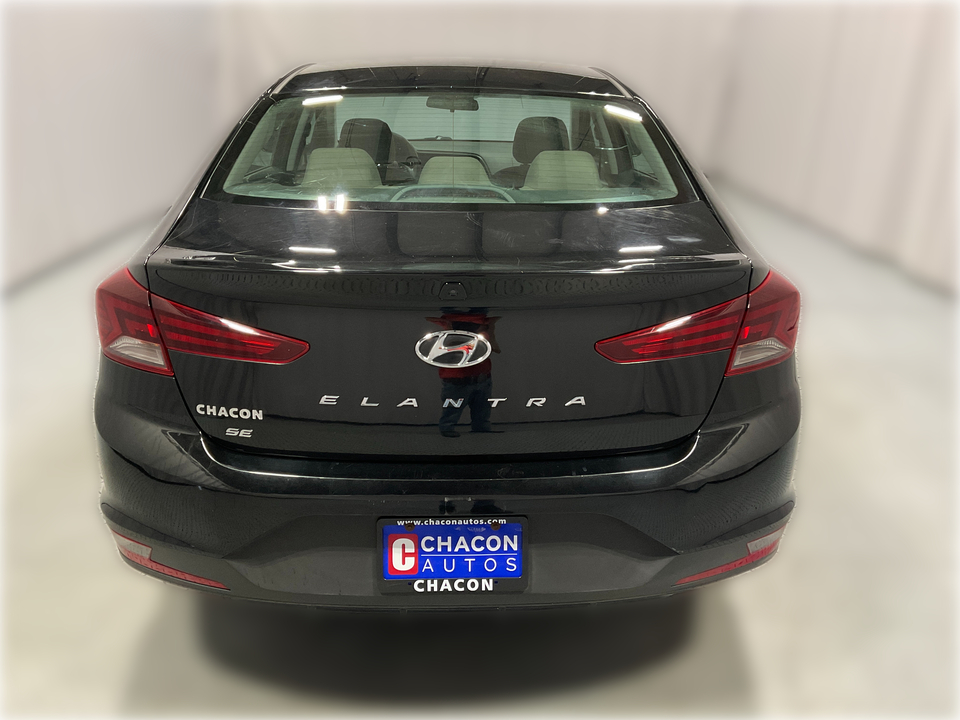 2020 Hyundai Elantra SE 6AT