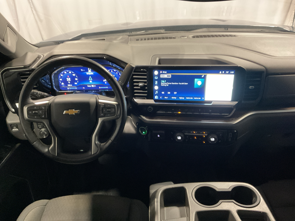 2022 Chevrolet Silverado 1500 LT Crew Cab 2WD