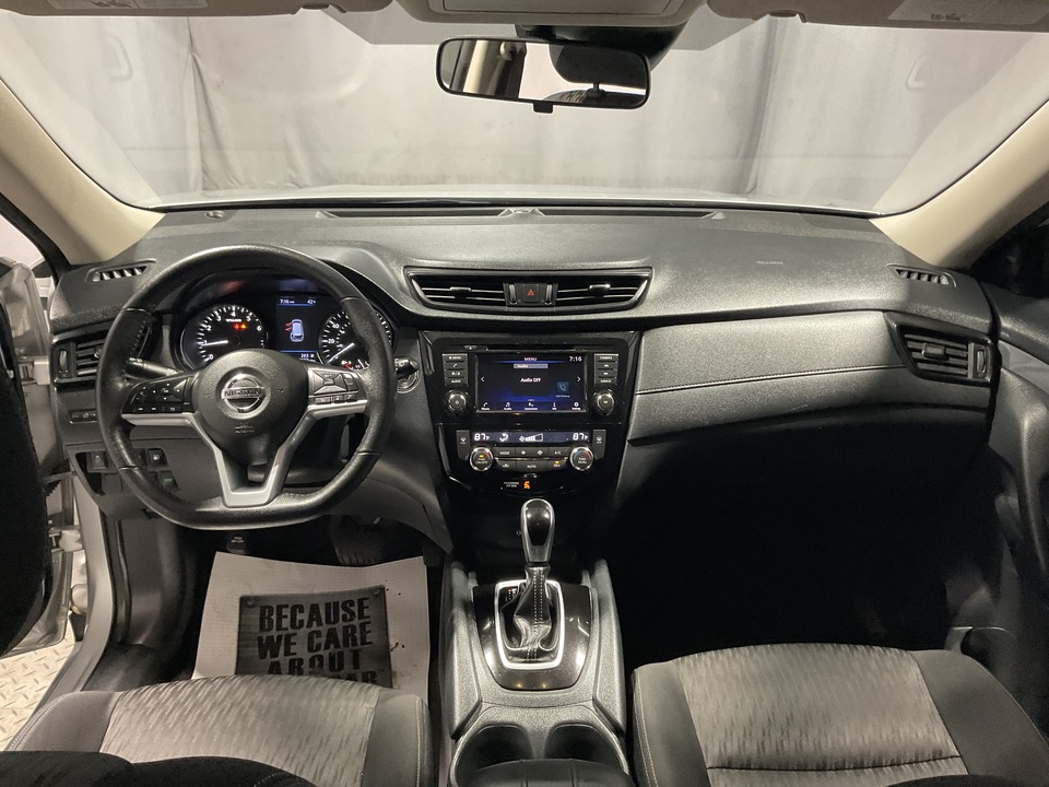 2020 Nissan Rogue SV 2WD