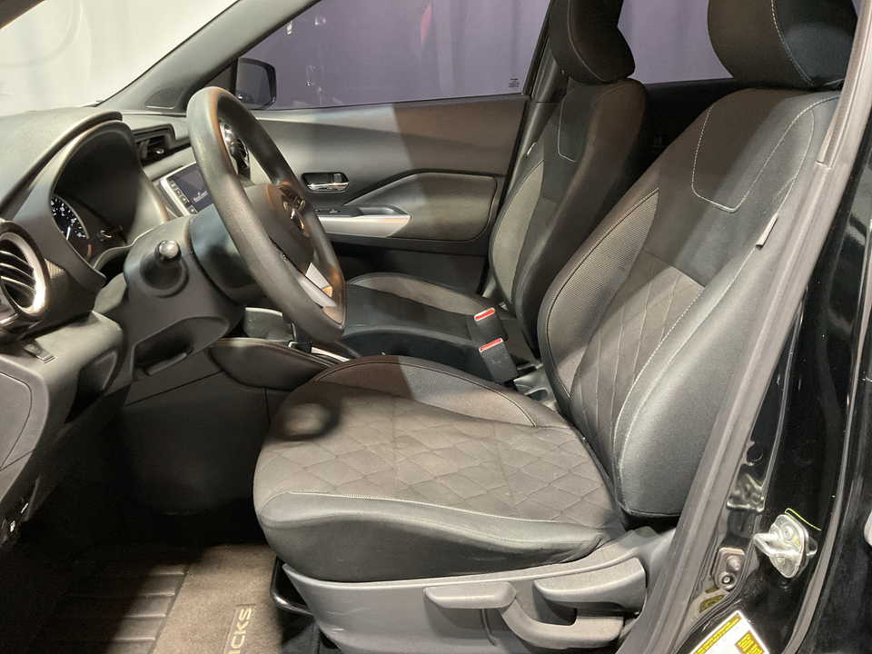2019 Nissan Kicks SV