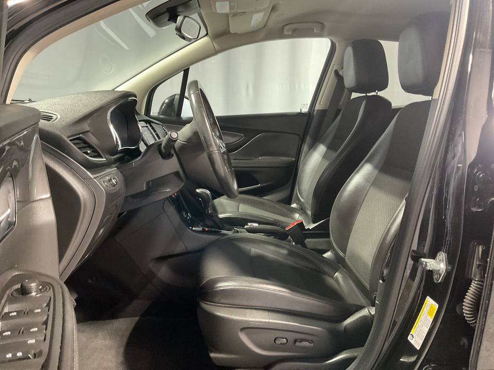 2022 Buick Encore Preferred FWD